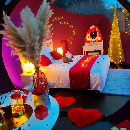 La Bulle Des Anges Bed & Breakfast Illoud