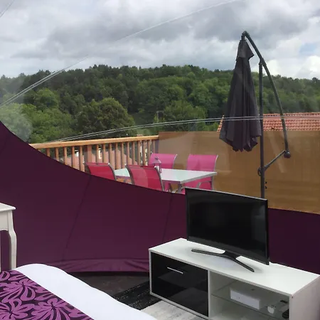 La Bulle Des Anges Bed and Breakfast