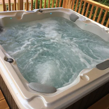 La Bulle Des Anges Bed and Breakfast 4*